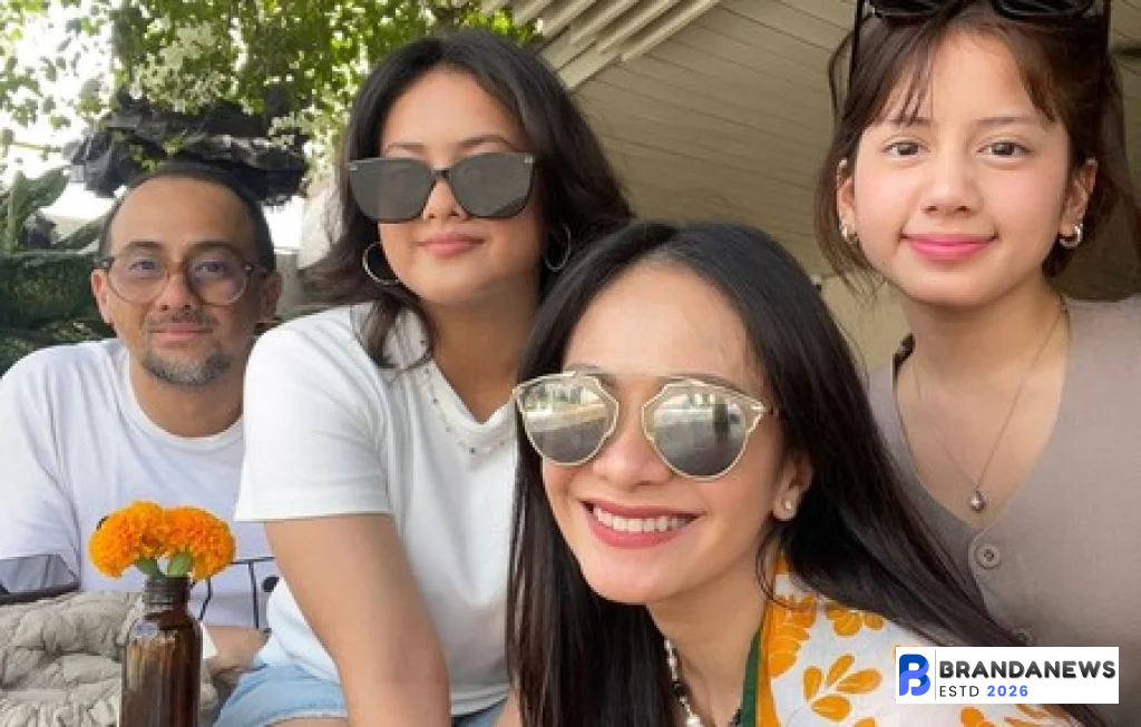 Liburan Keluarga Ersa Mayori