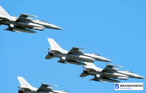 modifikasi pesawat F-16 Polandia