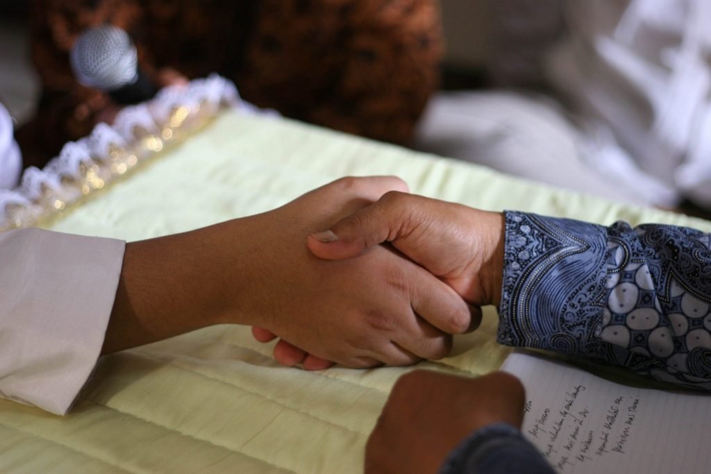 Nikah Siri dalam Islam, Sah atau Tidak dan Bagaimana Kedudukan Hukumnya?